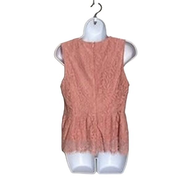 LE3NO Size L Dusty Pink Crochet/Lace Sleeveless Blouse - Picture 2 of 9